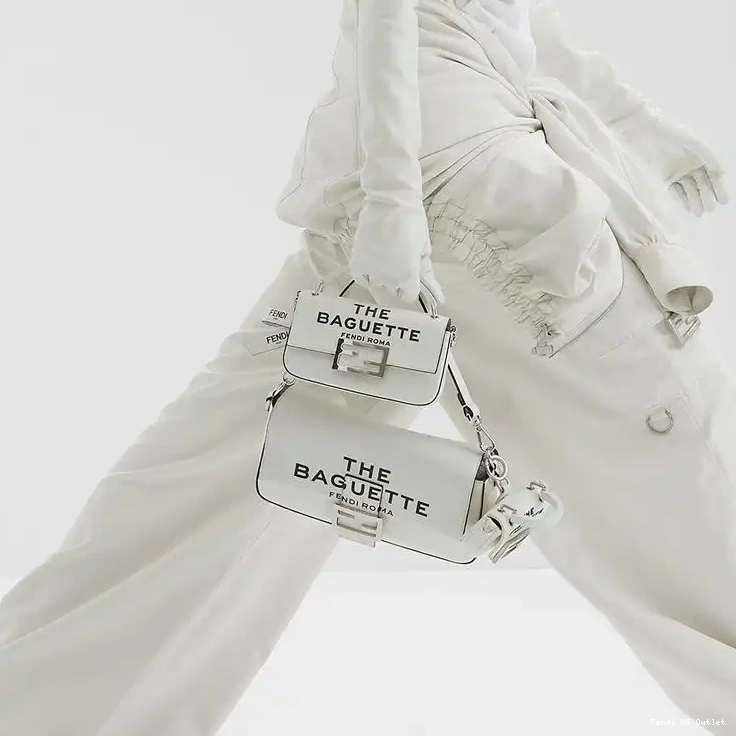 Affordable HOT Baguette Fendi Baguette Nappa In Bag Leather The Medium White Motif 0514